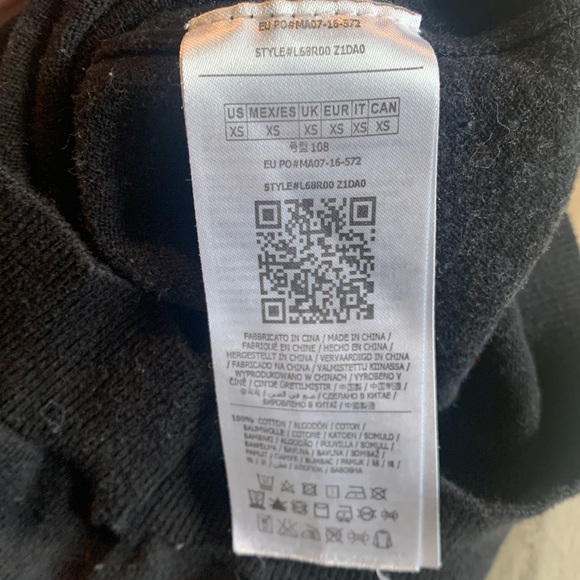 Guess toddler boys black crew neck sweater size XS - Picture 6 of 6